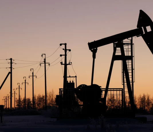 Libia, produzione da 41,9 milioni di barili di petrolio a giugno. Ricavi per 3,26 miliardi di dollari