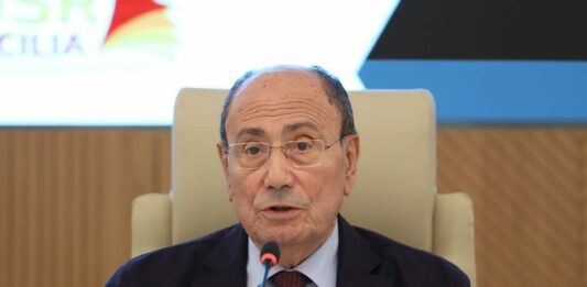 Schifani “Moody’s migliora il rating della Regione, Sicilia sempre più credibile”