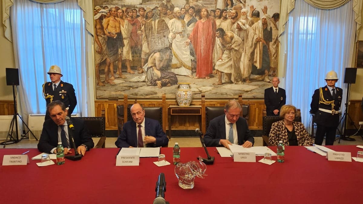 Urso e Schifani a Catania per la vertenza STM, “Governo e Regione pronti ad agire”
