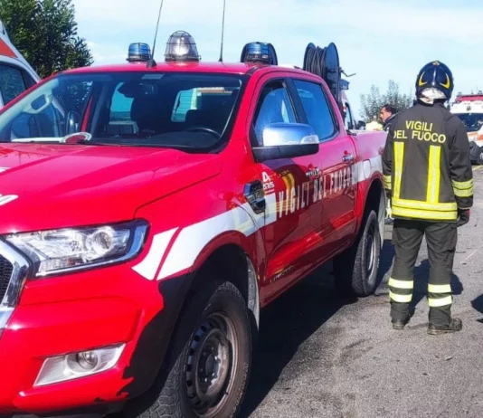 Un incendio causa una esplosione in una fabbrica di munizioni alle porte di Roma