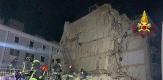 Palazzina crolla a Bari, Emiliano “Sto seguendo le operazioni”