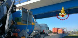 Maxi incidente sulla A1 a San Giuliano, quattro feriti lievi