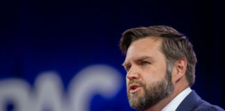 Iran, Vance “Trump si è guadagnato la fiducia dei cittadini sulla politica estera”