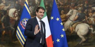 Ue, Fitto “Fondi coesione non per acquisto armi”