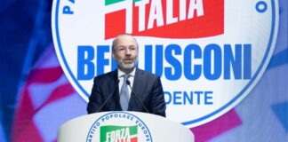 Weber “I populisti vogliano un’Europa più debole”