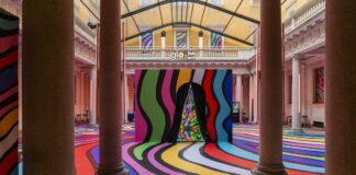 glo for art apre la Milano Design Week con l’installazione Hyper Portal