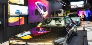 Renault presenta alla Milano Design Week la R17 Electric Restomod