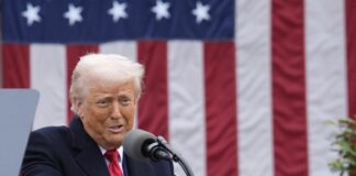 Dazi, Trump “Pausa di 90 giorni tranne che per la Cina”
