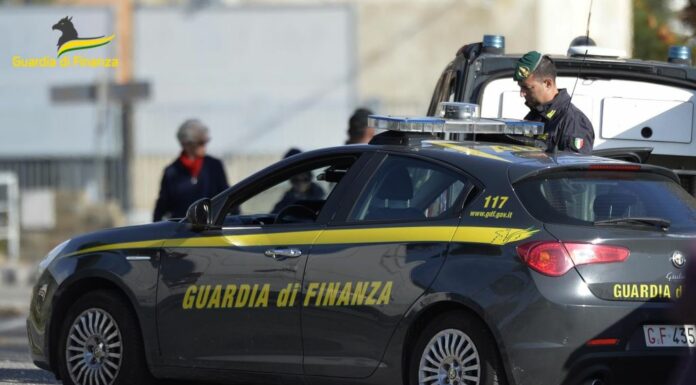 Occultati al fisco 5 milioni, sequestrati a Torino beni per 1,2 milioni