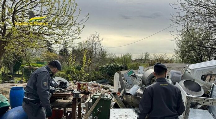 Sequestrata nel padovano discarica abusiva rifiuti di 2.000 mq