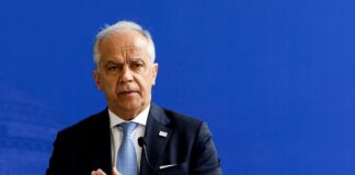 Immigrazione, Piantedosi “È lo Stato che gestisce e coordina i soccorsi in mare, non le ONG”