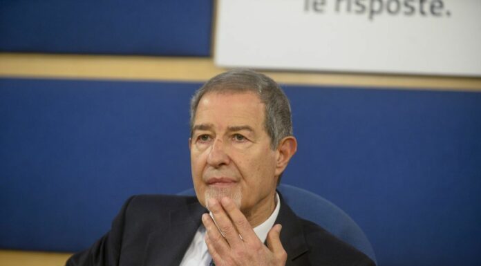 Papa, Musumeci “Piano sicurezza per oltre un milione di arrivi”