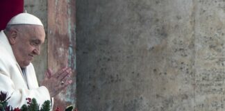 Papa Francesco in un video inedito “Giovani, imparate ad ascoltare”