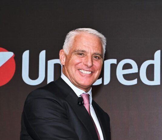 Unicredit da record nel 2025, utile netto di 10,6 miliardi