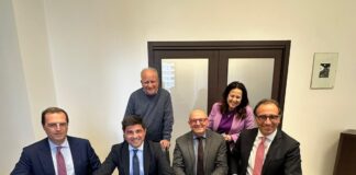 Trasporti, firmato il contratto per i servizi “in house” tra Regione Siciliana e Ast