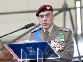 Riconoscimenti al merito ai 24 militari che hanno salvato vite con coraggio e professionalità