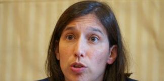 Dazi, le opposizioni insorgono. Schlein “Follia autarchica di Trump”, Conte “Da Meloni e soci trattativa assurda”