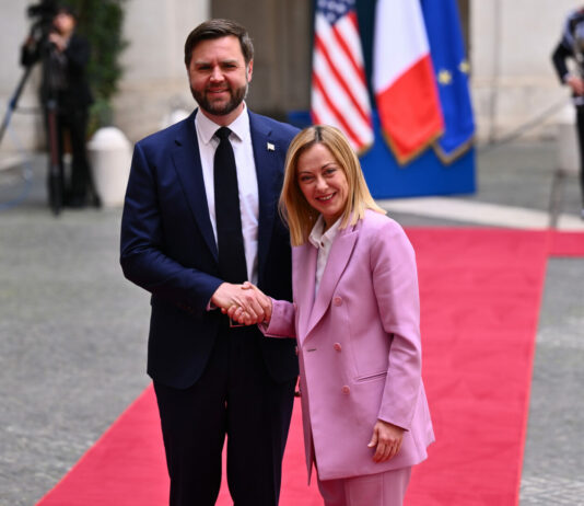 Meloni a Milano per incontri bilaterali, vedrà anche Vance e Rubio