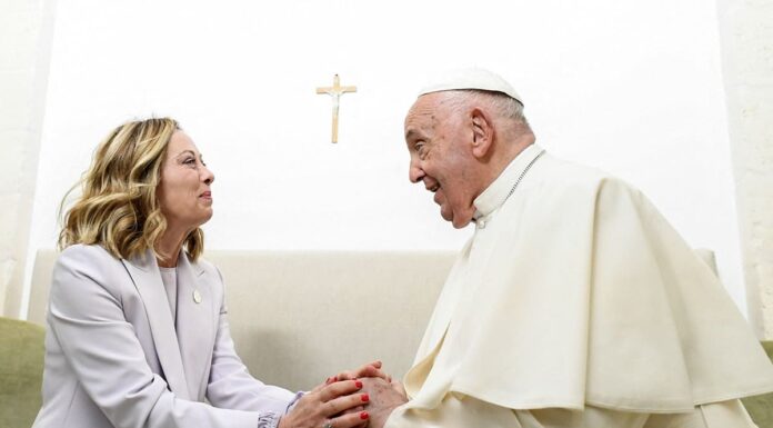Papa Francesco, Meloni “L’ultima volta l’ho visto molto affaticato, ma era integro nel suo ruolo”