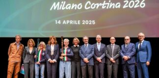 Milano Cortina 2026, presentate le torce olimpiche e paralimpiche