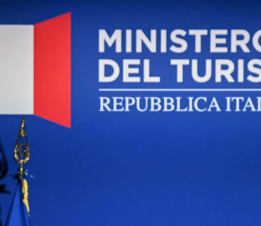 Al via dal 2 aprile lo sportello per accedere al fondo “Staff House Titolo II” del Ministero