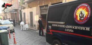 Tragedia nel catanese, bimba di 7 mesi muore dopo essere stata lanciata dal balcone dalla madre