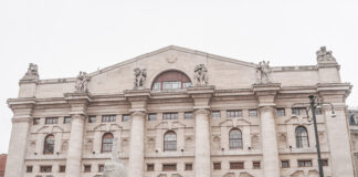 I dazi abbattono le borse europee, Milano chiude a -6,54%. Tonfo anche a Wall Street