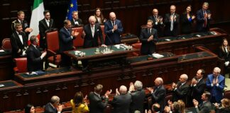 Re Carlo III al Parlamento italiano “Un grande onore e una grande gioia essere qui”