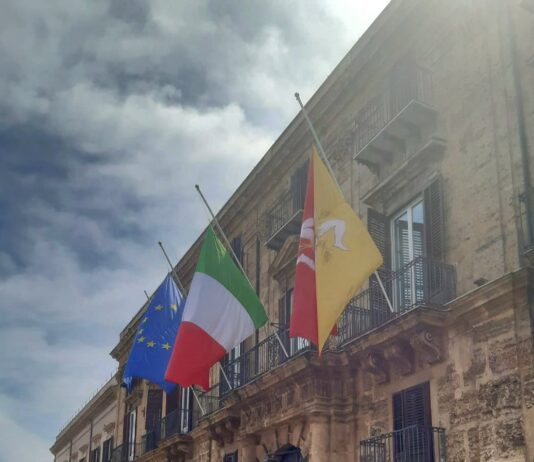 Dalla Regione 239 milioni per imprese, famiglie e occupazione. Schifani “Risorse concrete per chi investe nel futuro” / Video