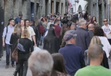 Nel quarto trimestre del 2025 flussi turistici in crescita: +1% gli arrivi e +2,9% le presenze