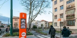 1800 cartelli sulla rete ciclabile di Venezia, ok all’installazione in 118 intersezioni