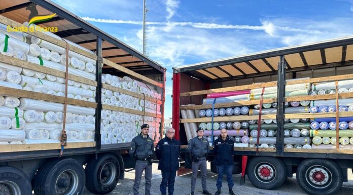 Sequestrate al porto di Venezia 900.000 dosi di medicinali illeciti