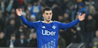 Il Como batte il Genoa e conquista la salvezza, decide Strefezza