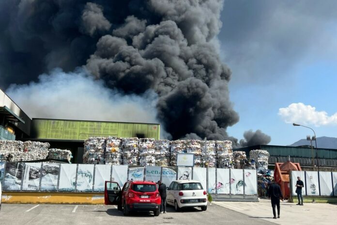 incendio salerno