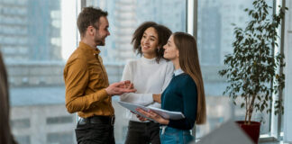 Servizi di stampa: in Italia cresce ancora il web to print office team