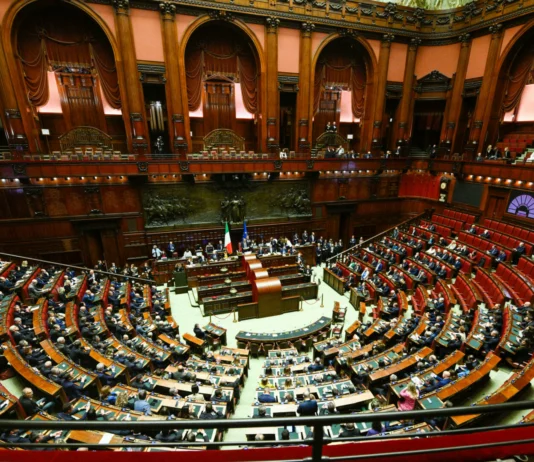 Via libera della Camera al ddl sul nucleare, il testo passa al Senato