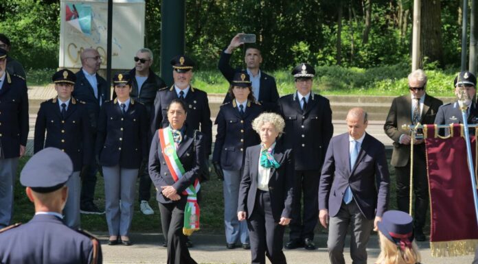 L’assessore Pesce alla cerimonia in ricordo dell’agente Copia