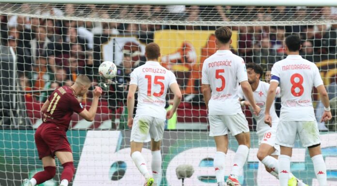 La Roma non molla il sogno Champions, battuta la Fiorentina