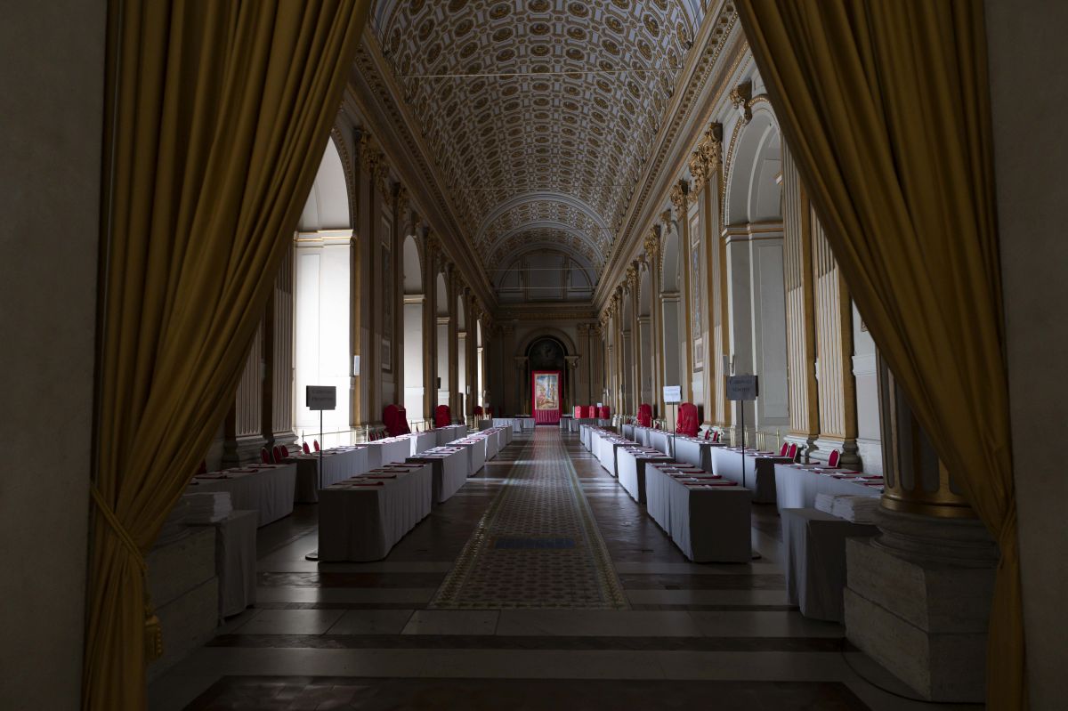 Sui media italiani Parolin, Zuppi e Tagle protagonisti del Conclave Sui media italiani Parolin, Zuppi e Tagle protagonisti del Conclave