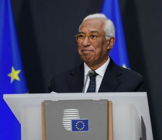 Iran, Costa “La libertà non si conquista con le bombe, evitare un’ulteriore escalation”