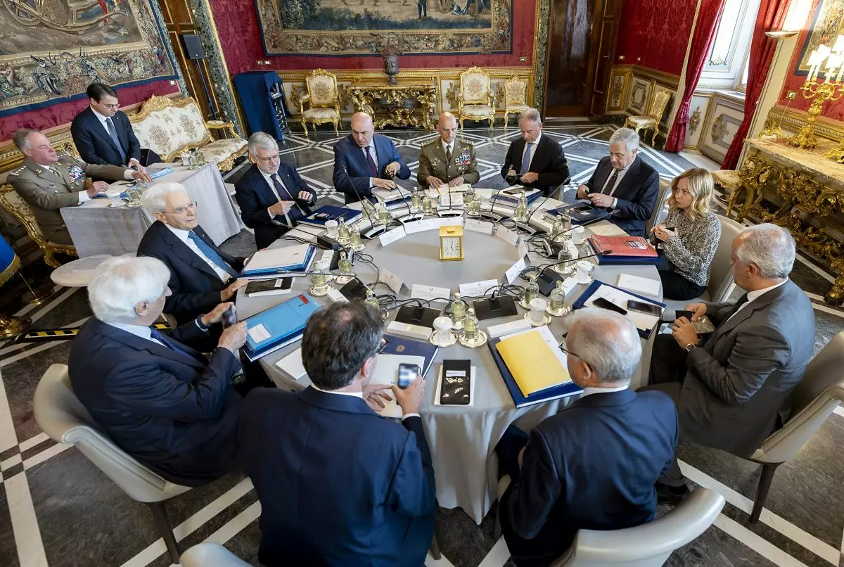 geronimo it altol-di-bonaccini-responsabilit-non-vorrei-richiudere-per-gli-imbecilli-A16396 010