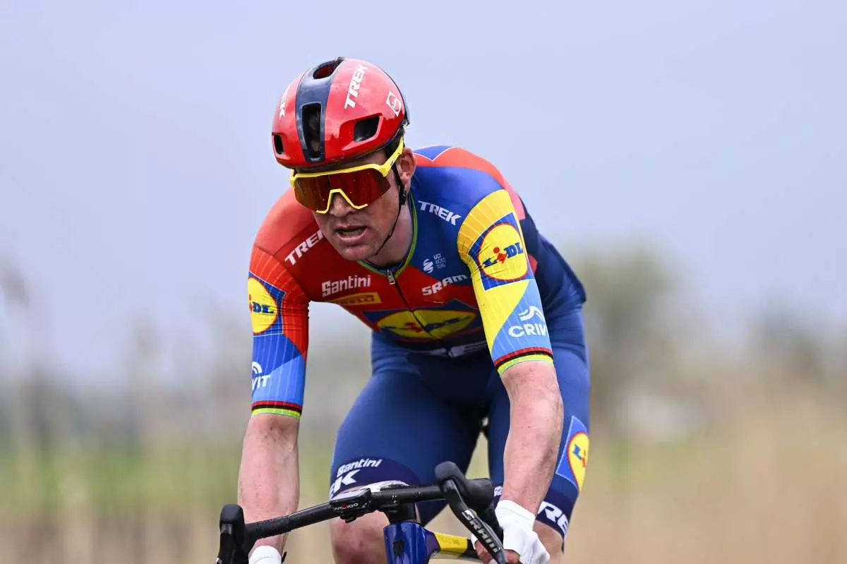 Pedersen prima maglia rosa del Giro d’Italia 2025 Pedersen prima maglia rosa del Giro d’Italia 2025