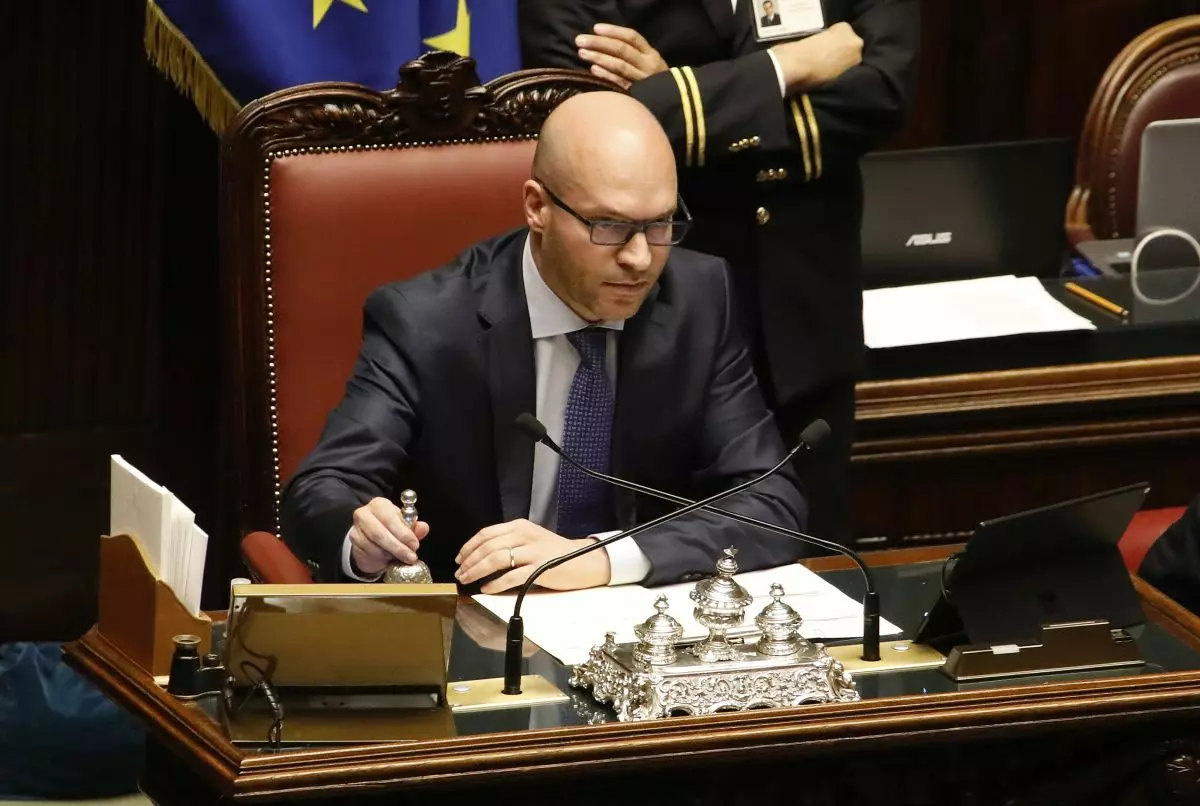 geronimo it nuova-piazza-per-il-quartiere-punta-delluest-ma-il-parroco-esprime-perplessit-A37037 010