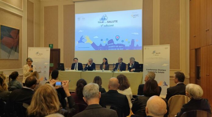 Screening gratuiti in 15 città, riparte il Tour della Salute