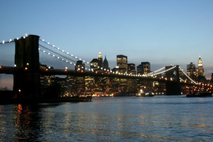 NEW YORK (USA) - IL PONTE DI BROOKLYN