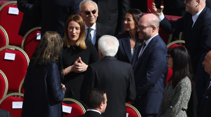 Metsola “Dal Papa una voce potente per la pace e l’umanità”