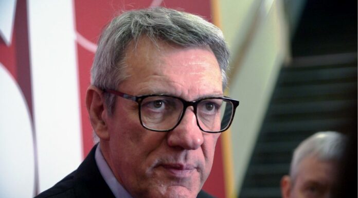 “Un’altra storia” di Maurizio Landini al Salone del Libro di Torino