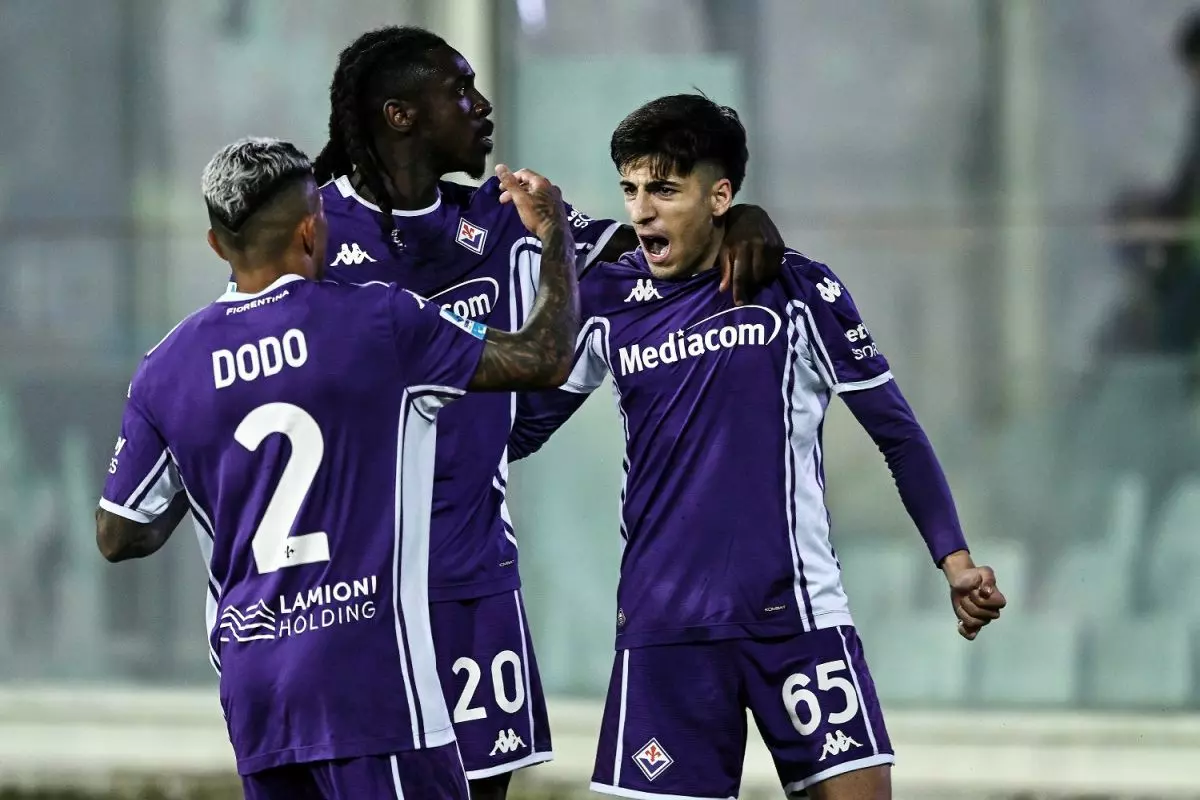 Fiorentina-Bologna 3-2, viola restano in corsa per l’Europa Fiorentina-Bologna 3-2, viola restano in corsa per l’Europa
