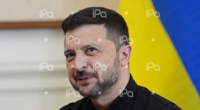 Ucraina, Zelensky rilancia proposta per negoziati fra leader