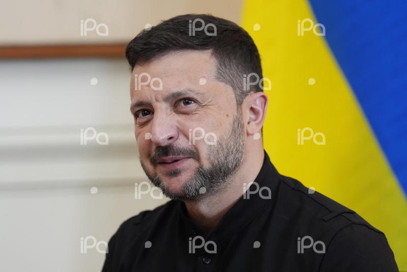 Ucraina, Zelensky rilancia proposta per negoziati fra leader Ucraina, Zelensky rilancia proposta per negoziati fra leader